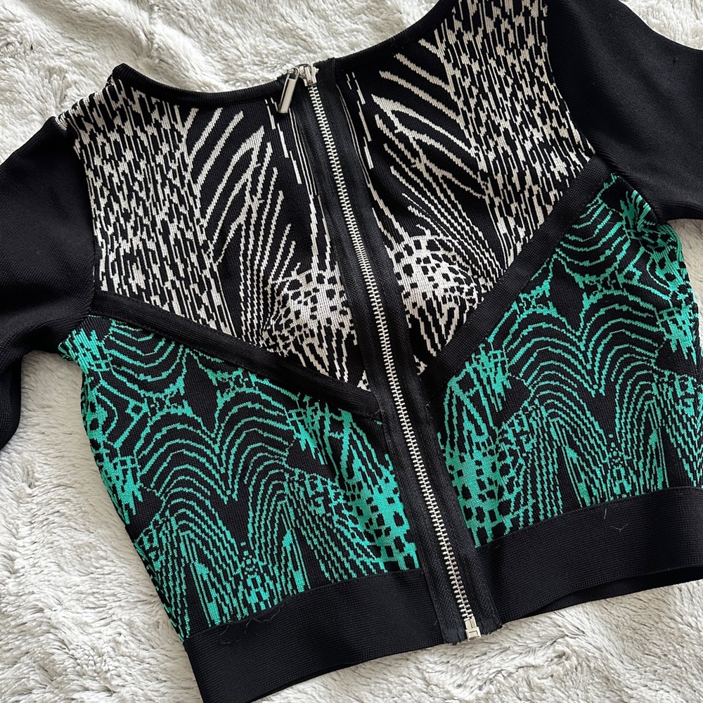 Cropped bebe top - Picture 3 of 3